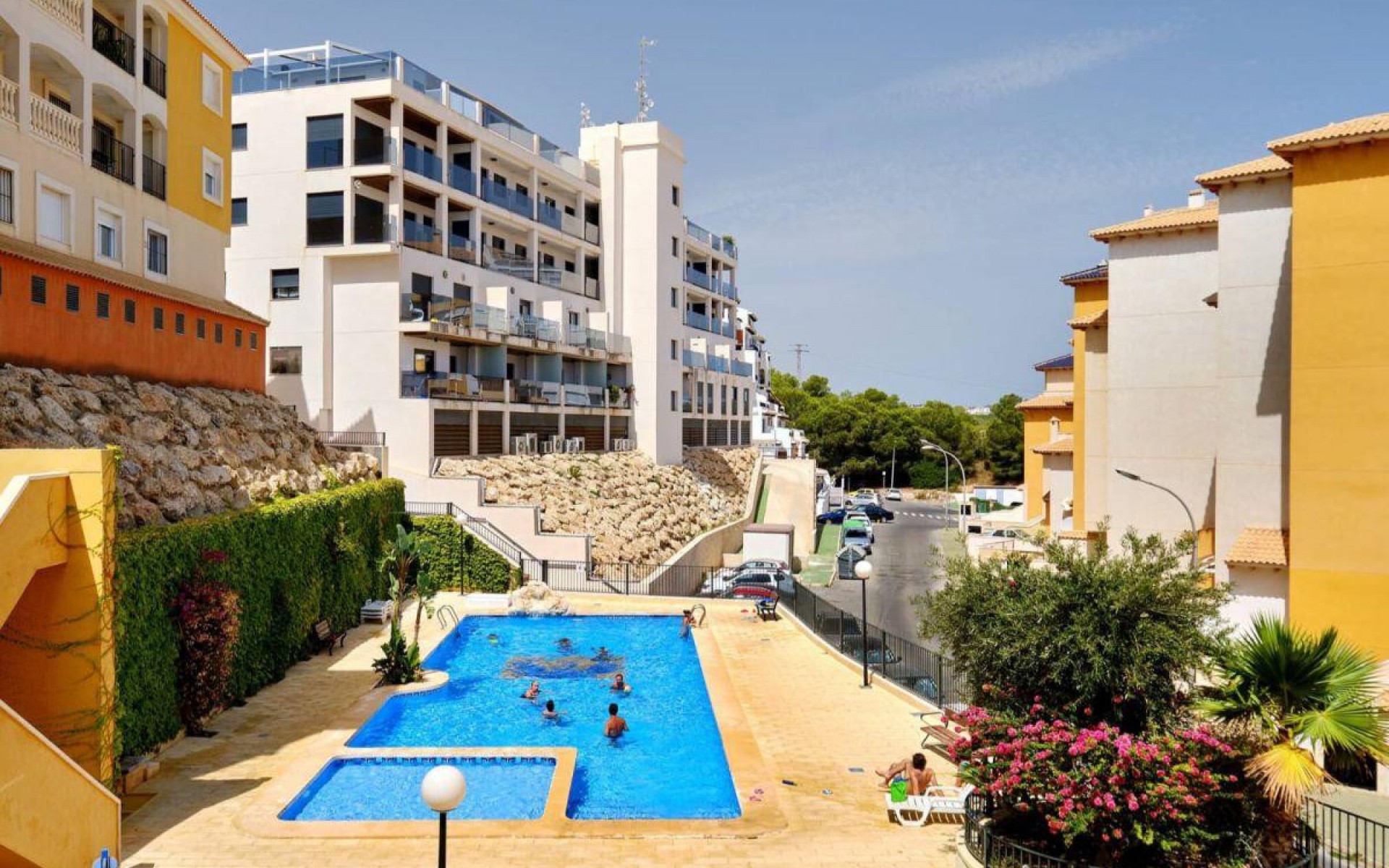 Resale - Apartment - Campoamor