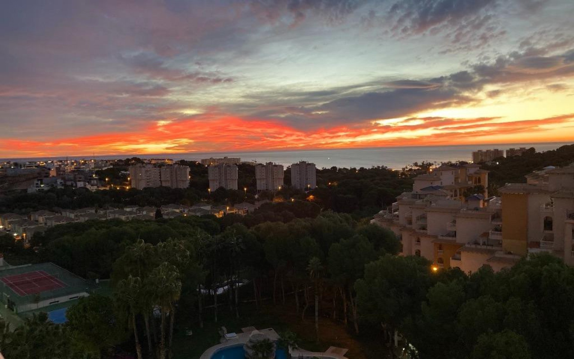 Resale - Apartment - Campoamor