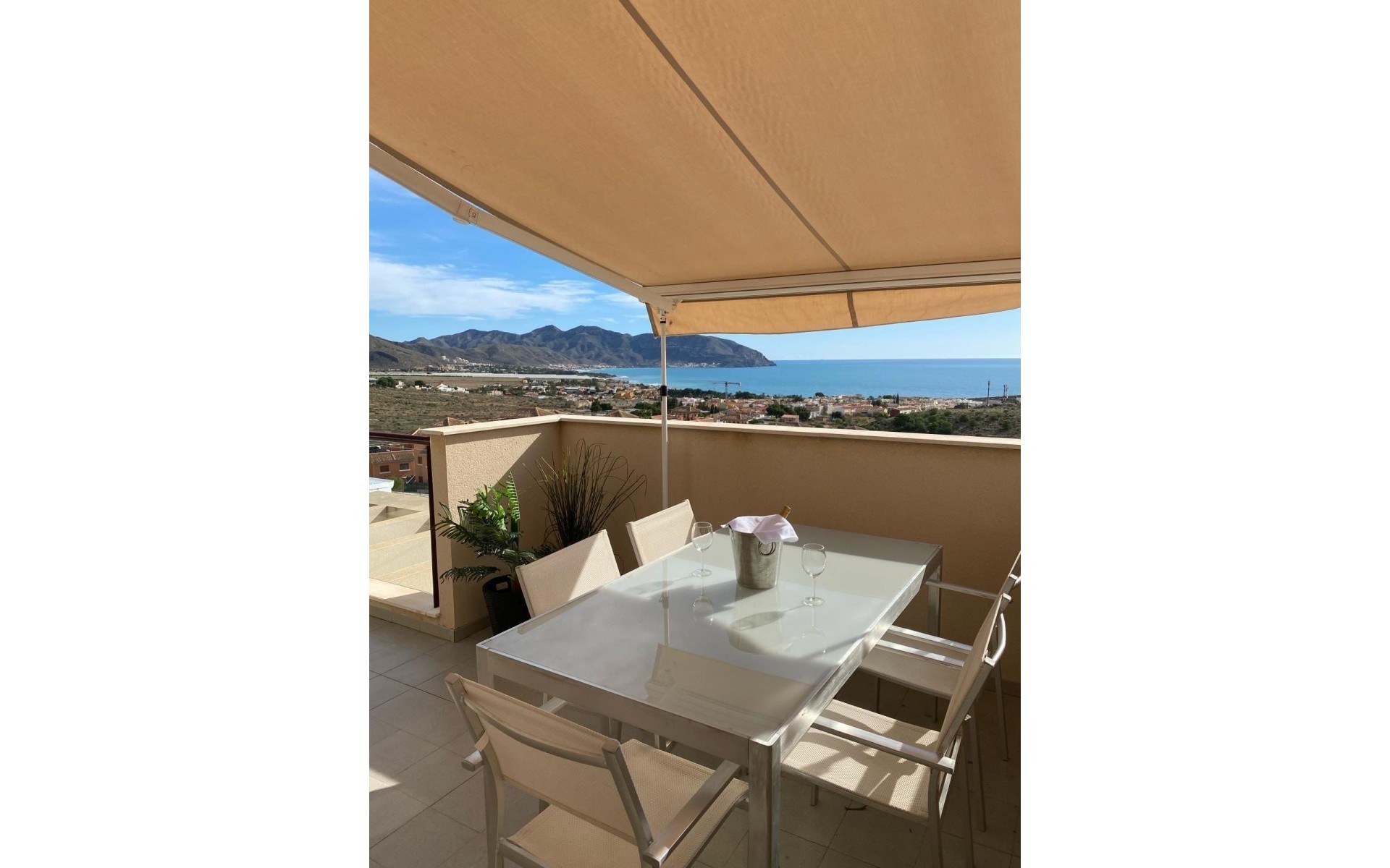 Resale - Apartment - Cartagena - Isla Plana