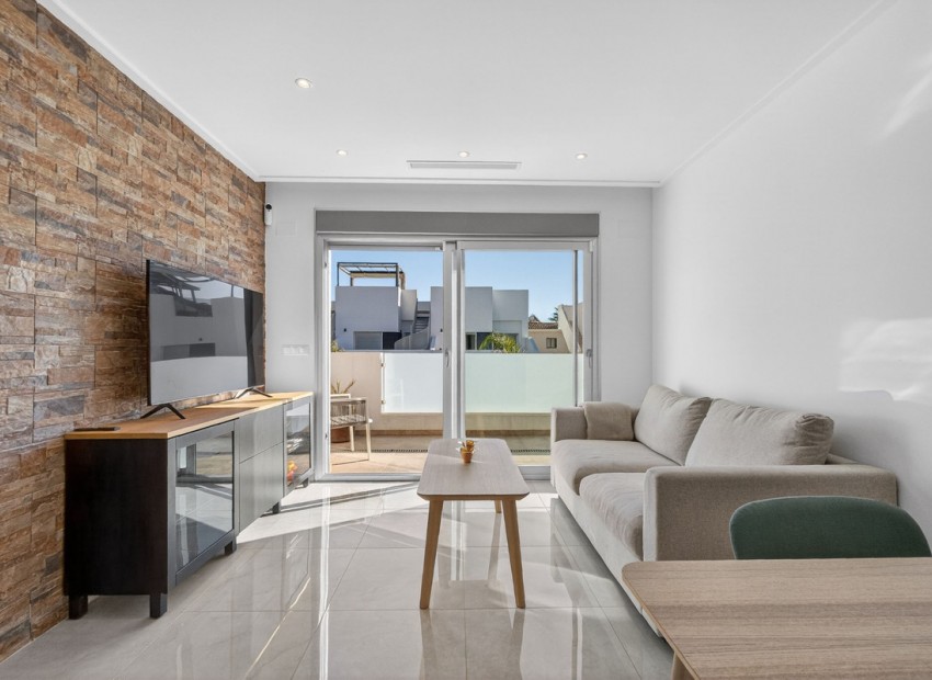 Resale - Apartment - Ciudad Quesada