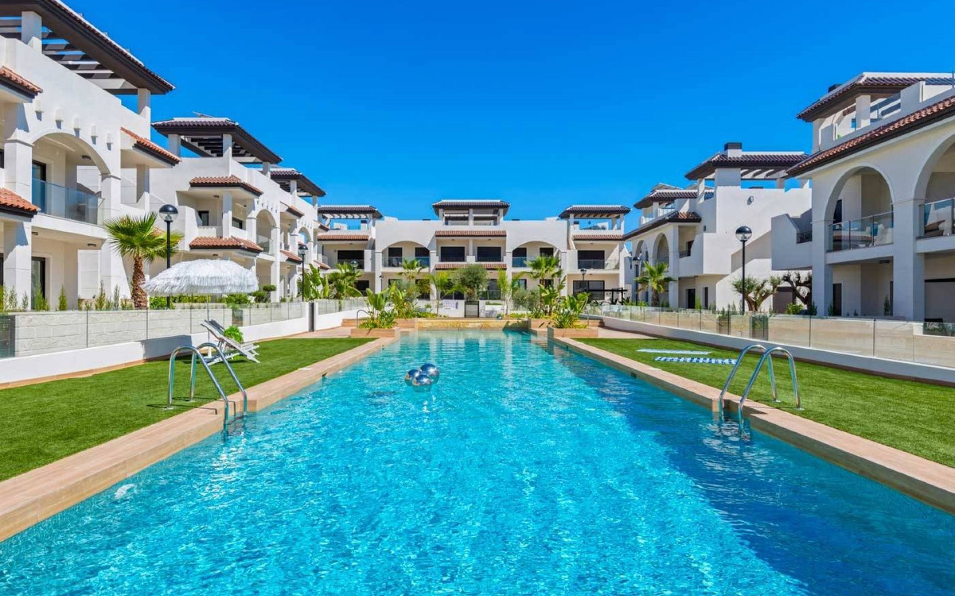 Resale - Apartment - Ciudad Quesada