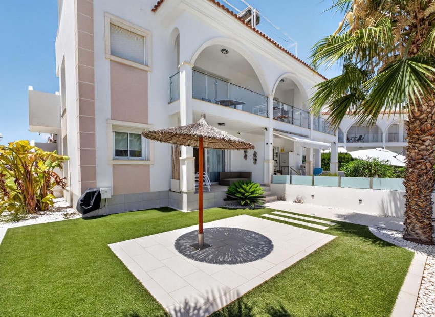 Resale - Apartment - Ciudad Quesada