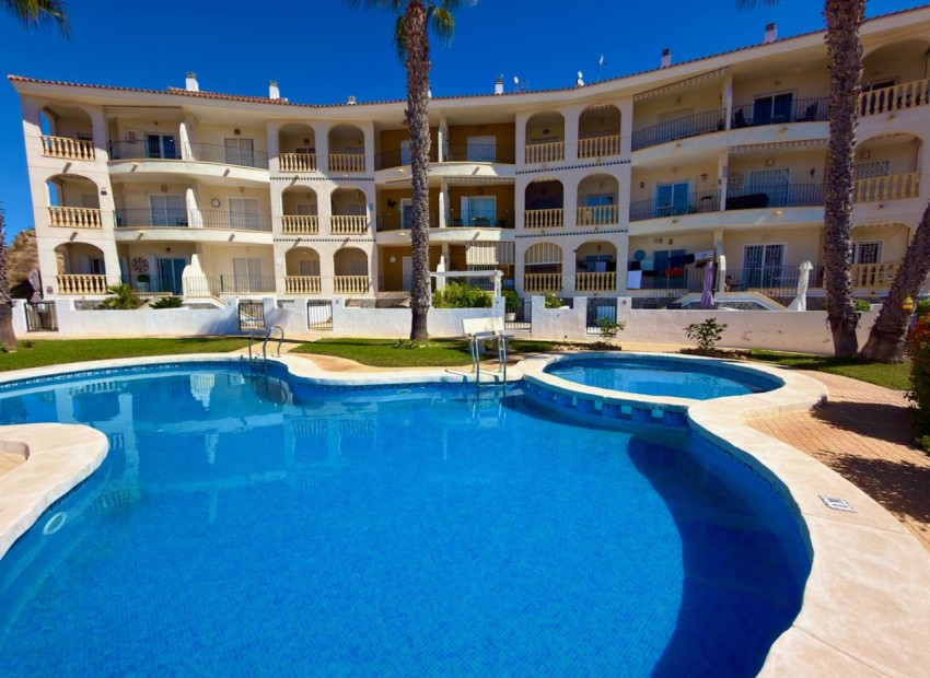 Resale - Apartment - Ciudad Quesada