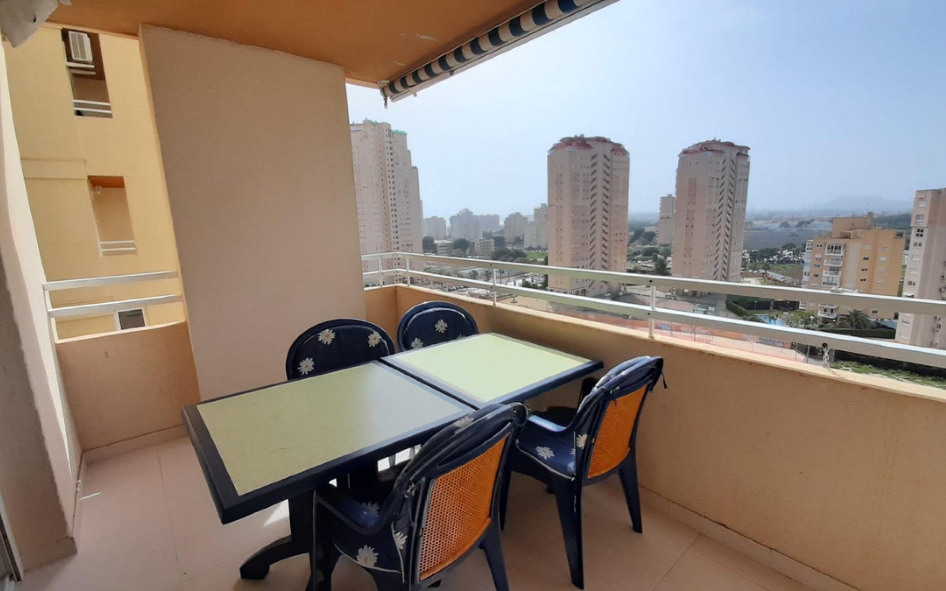 Resale - Apartment - El Campello - El Campello 