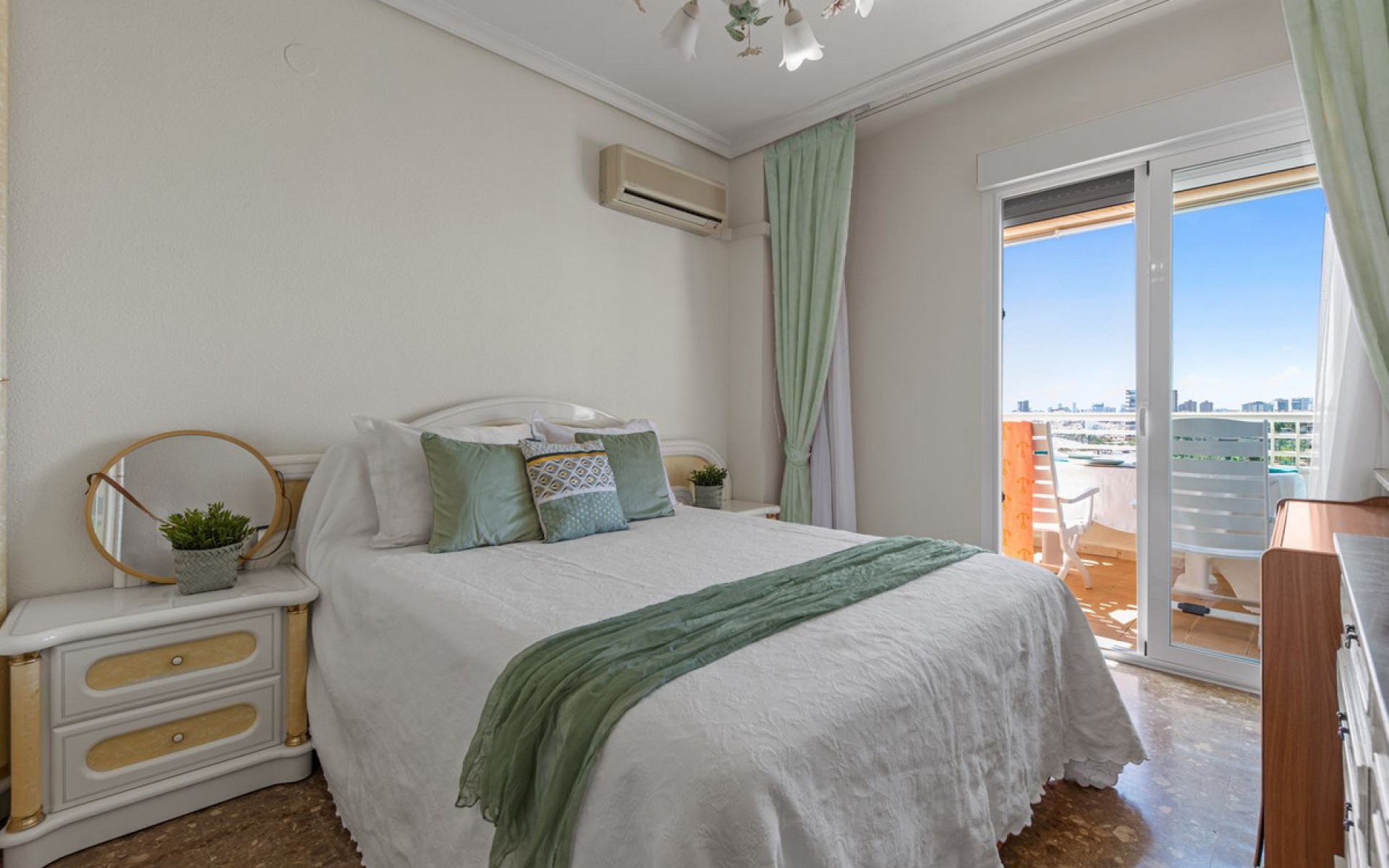 Resale - Apartment - El Campello - El Campello 