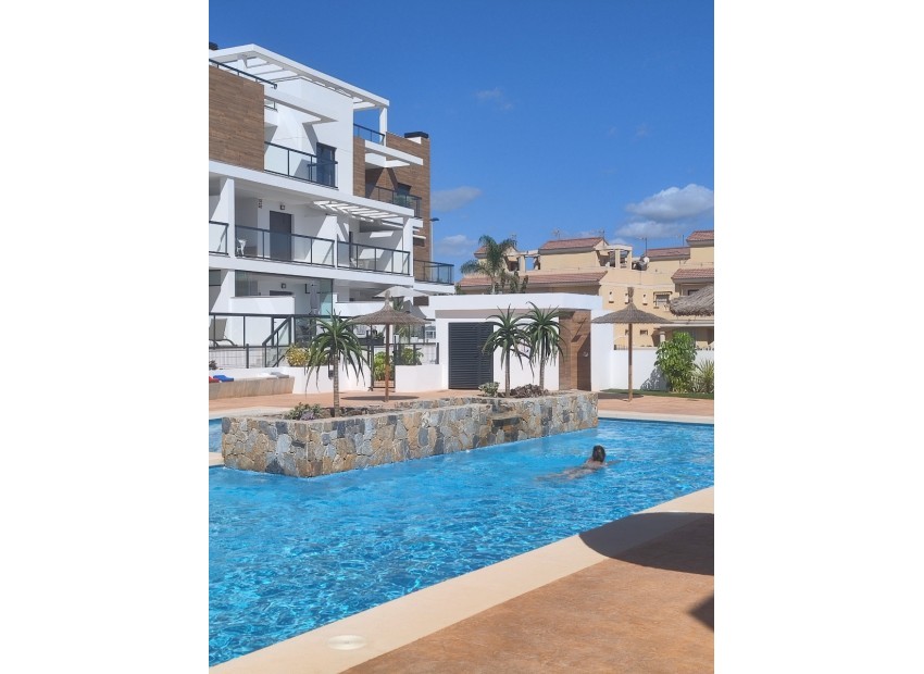 Resale - Apartment - El Mojon