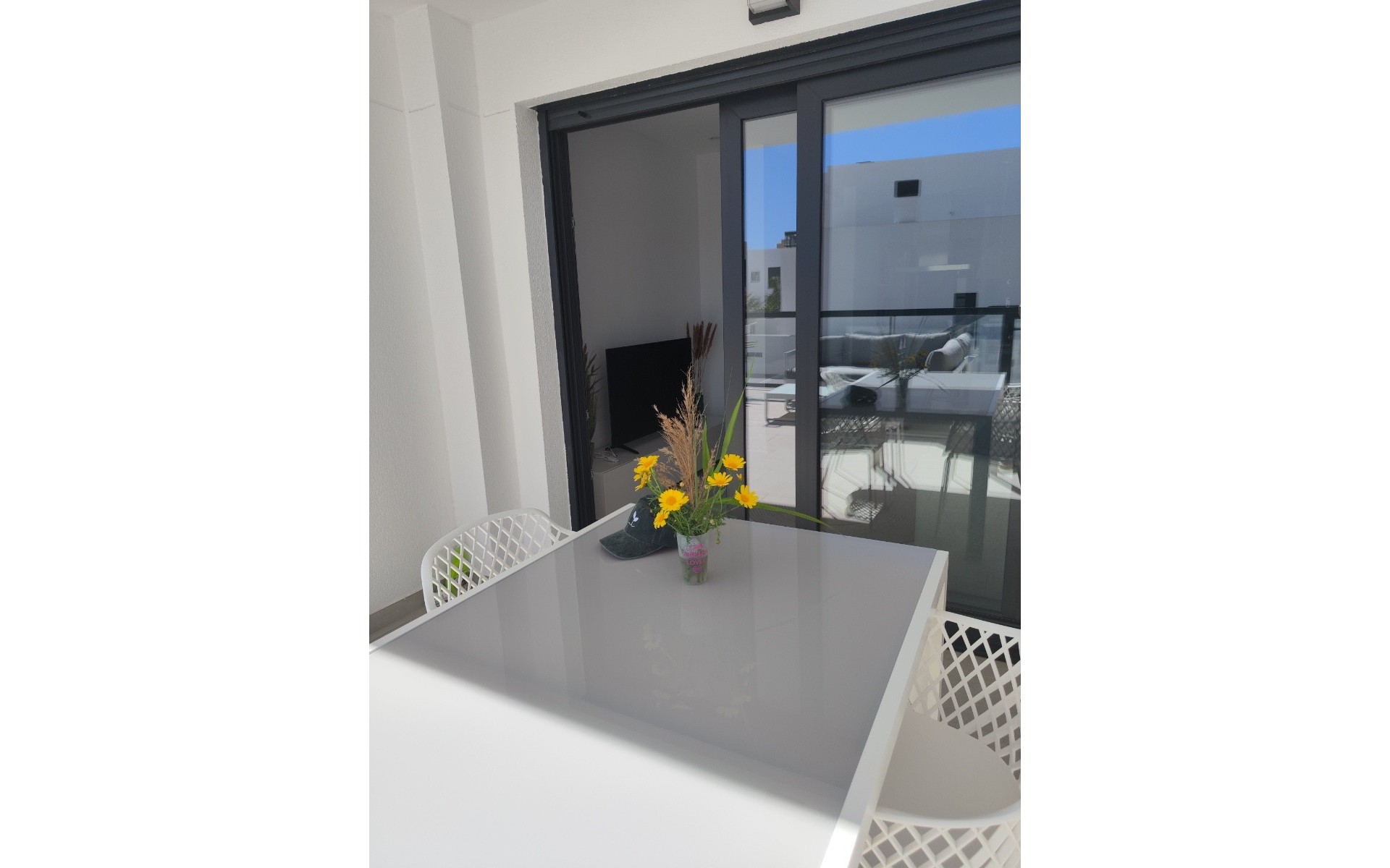 Resale - Apartment - El Mojon