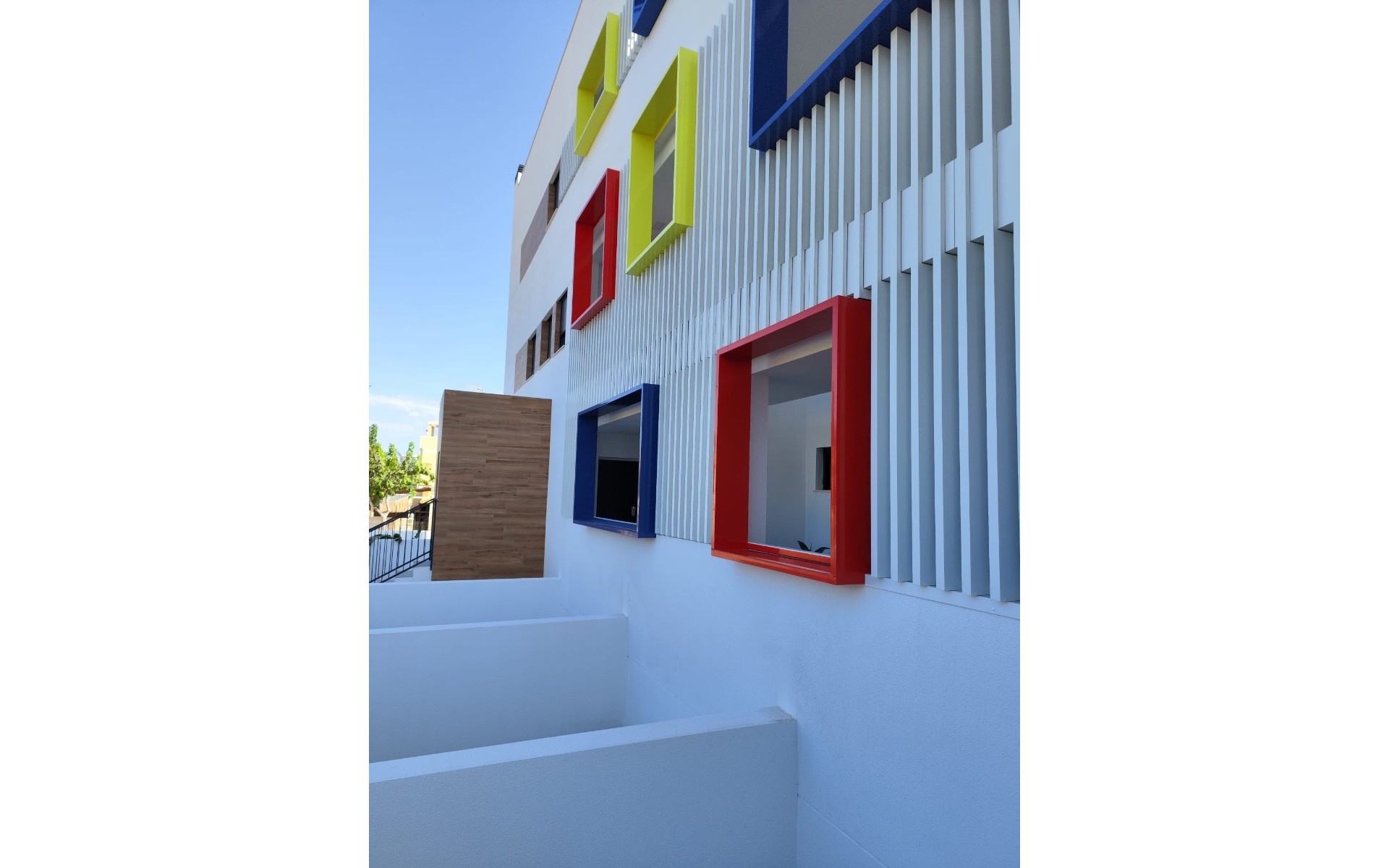 Resale - Apartment - El Mojon