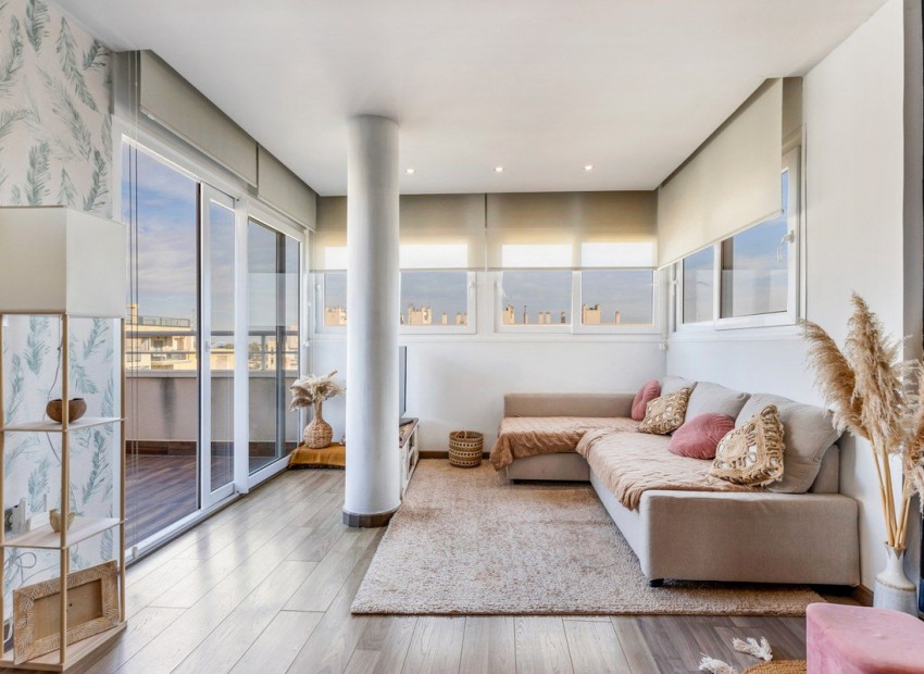 Resale - Apartment - Elche - Elche Centro