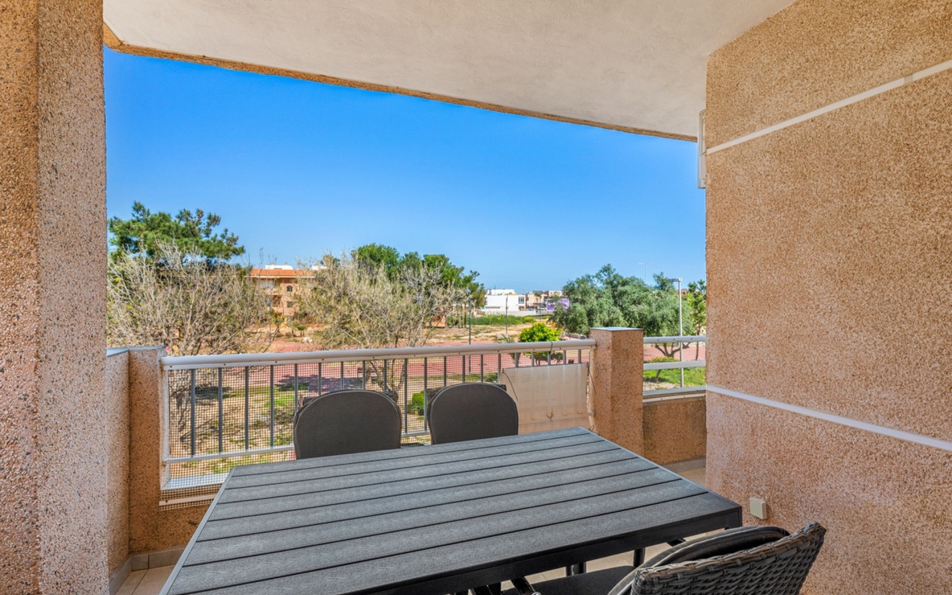 Resale - Apartment - Estrella del Mar