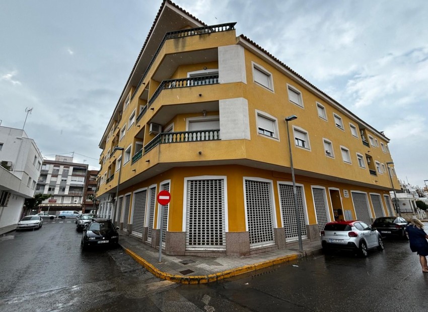 Resale - Apartment - Formentera Del Segura - Los Palacios