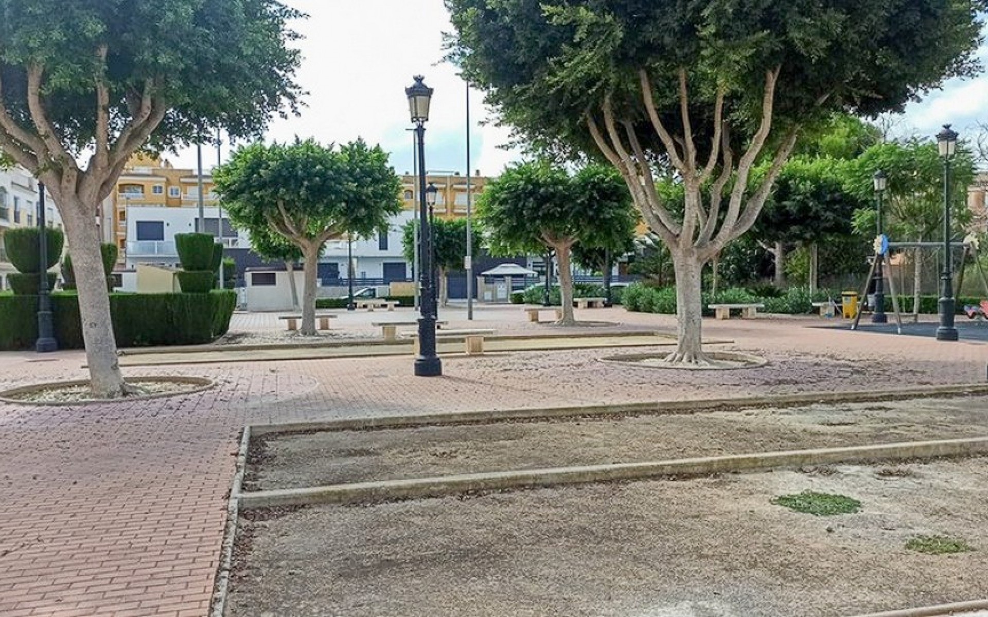 Resale - Apartment - Formentera Del Segura