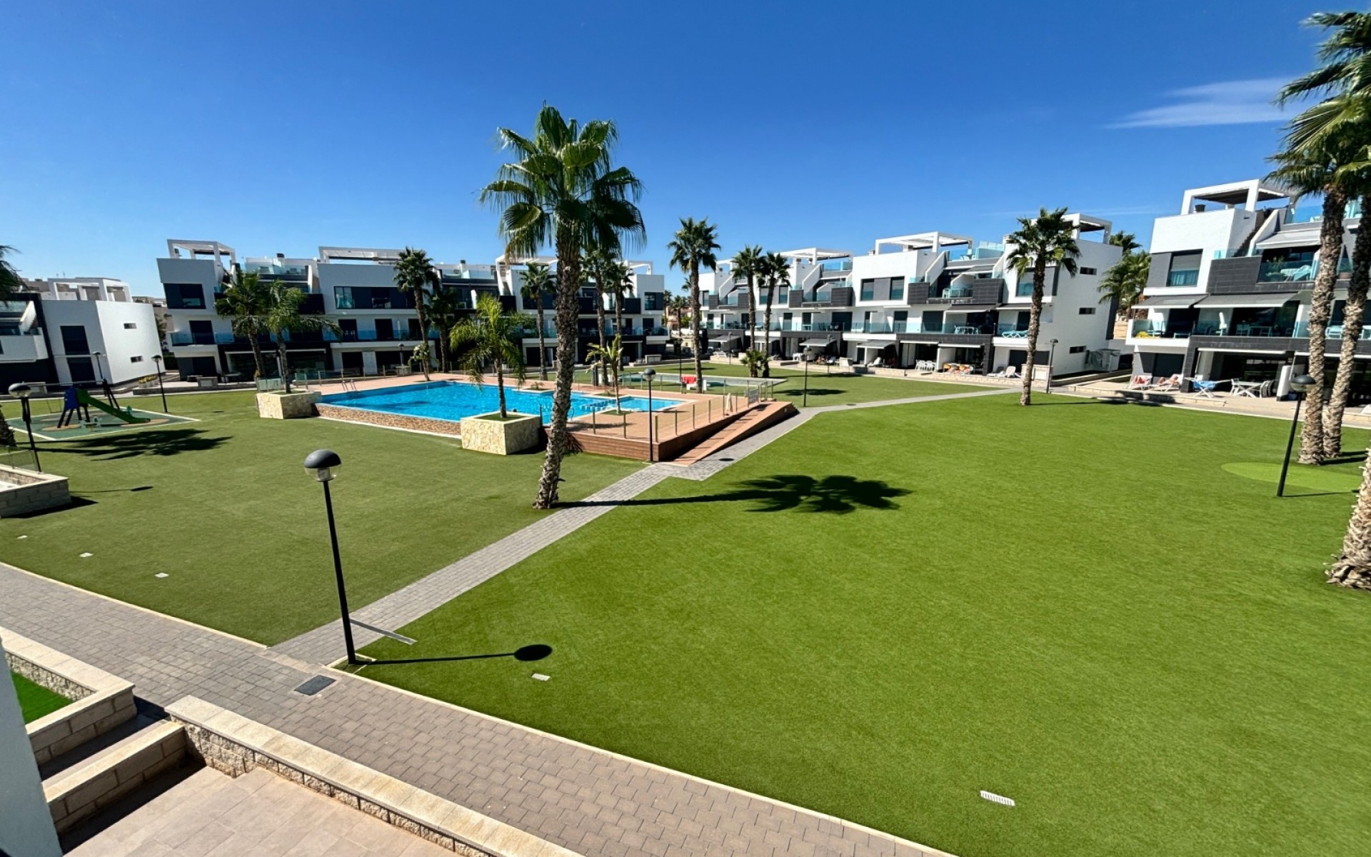 Resale - Apartment - Guardamar Del Segura - El Raso