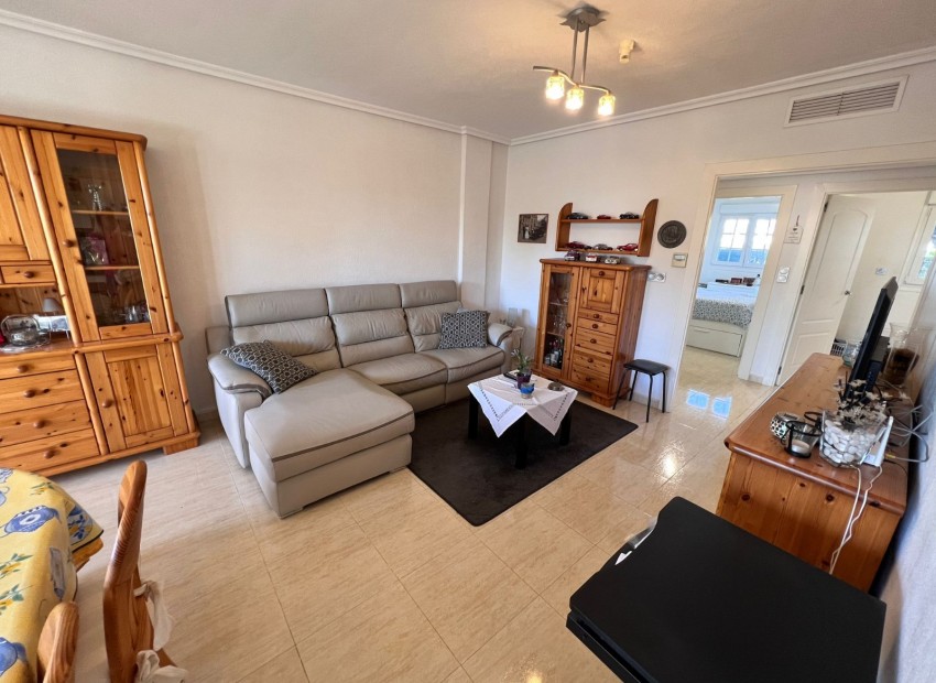 Resale - Apartment - Guardamar Del Segura - El Raso