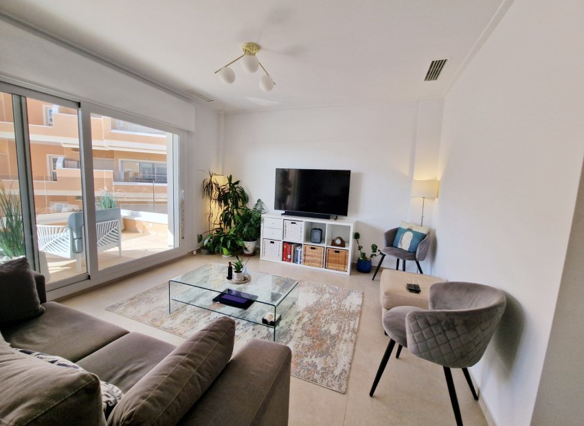 Resale - Apartment - Guardamar Del Segura - El Raso