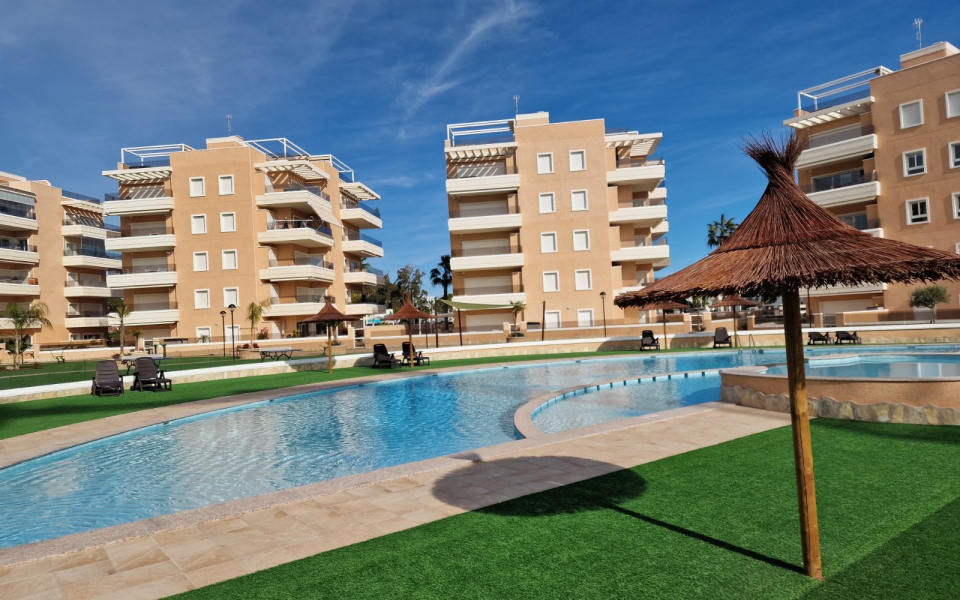 Resale - Apartment - Guardamar Del Segura - El Raso