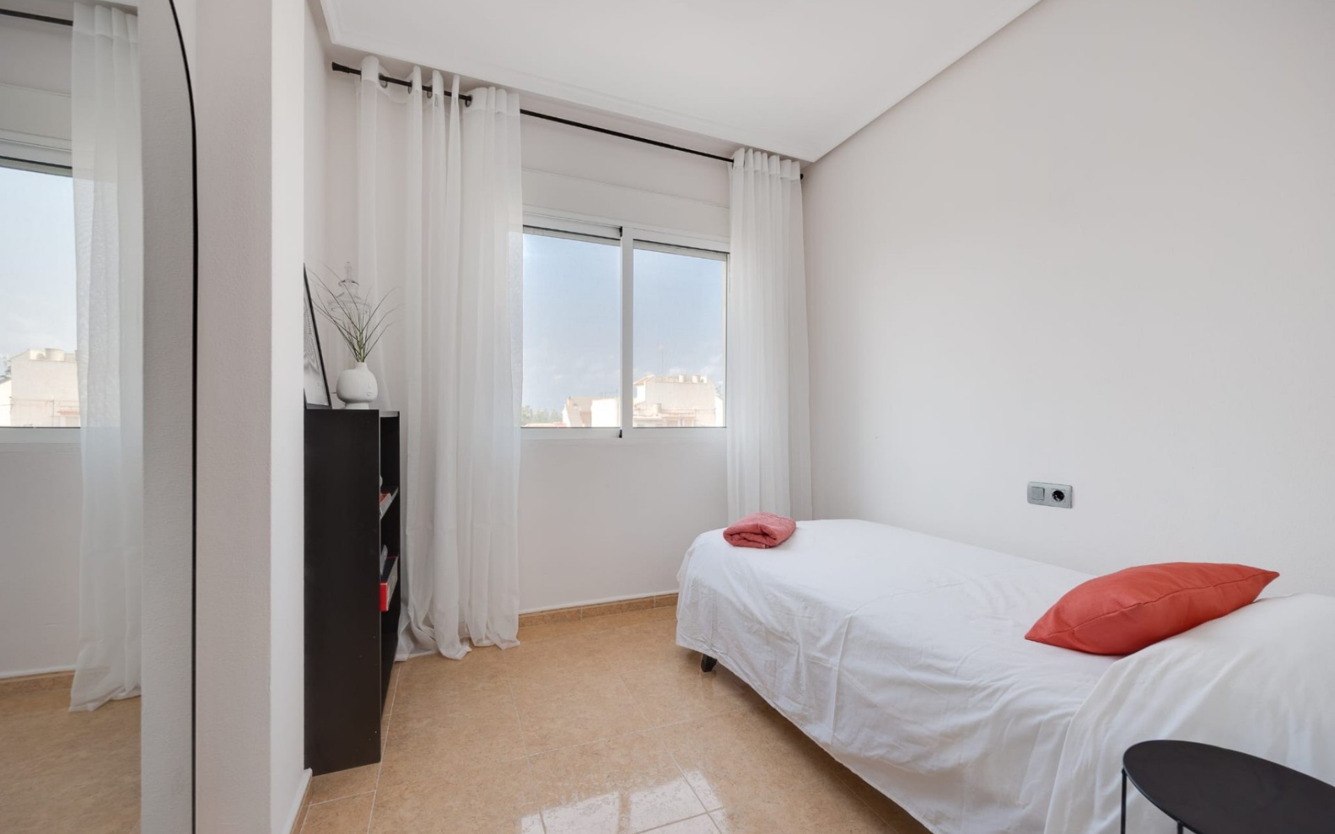 Resale - Apartment - Jacarilla