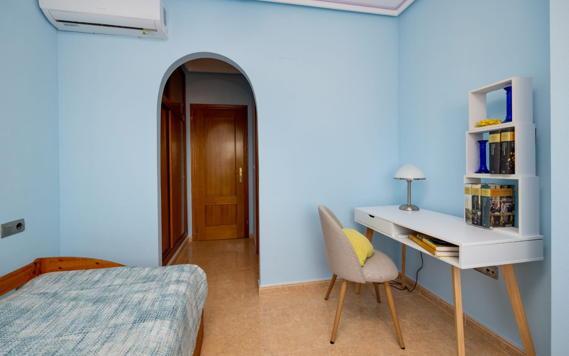 Resale - Apartment - Jacarilla