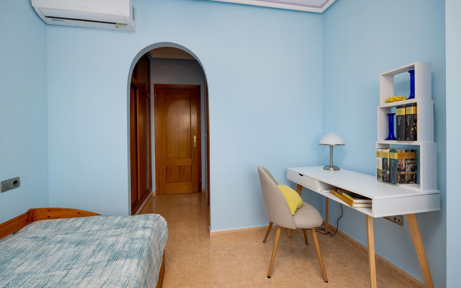 Resale - Apartment - Jacarilla