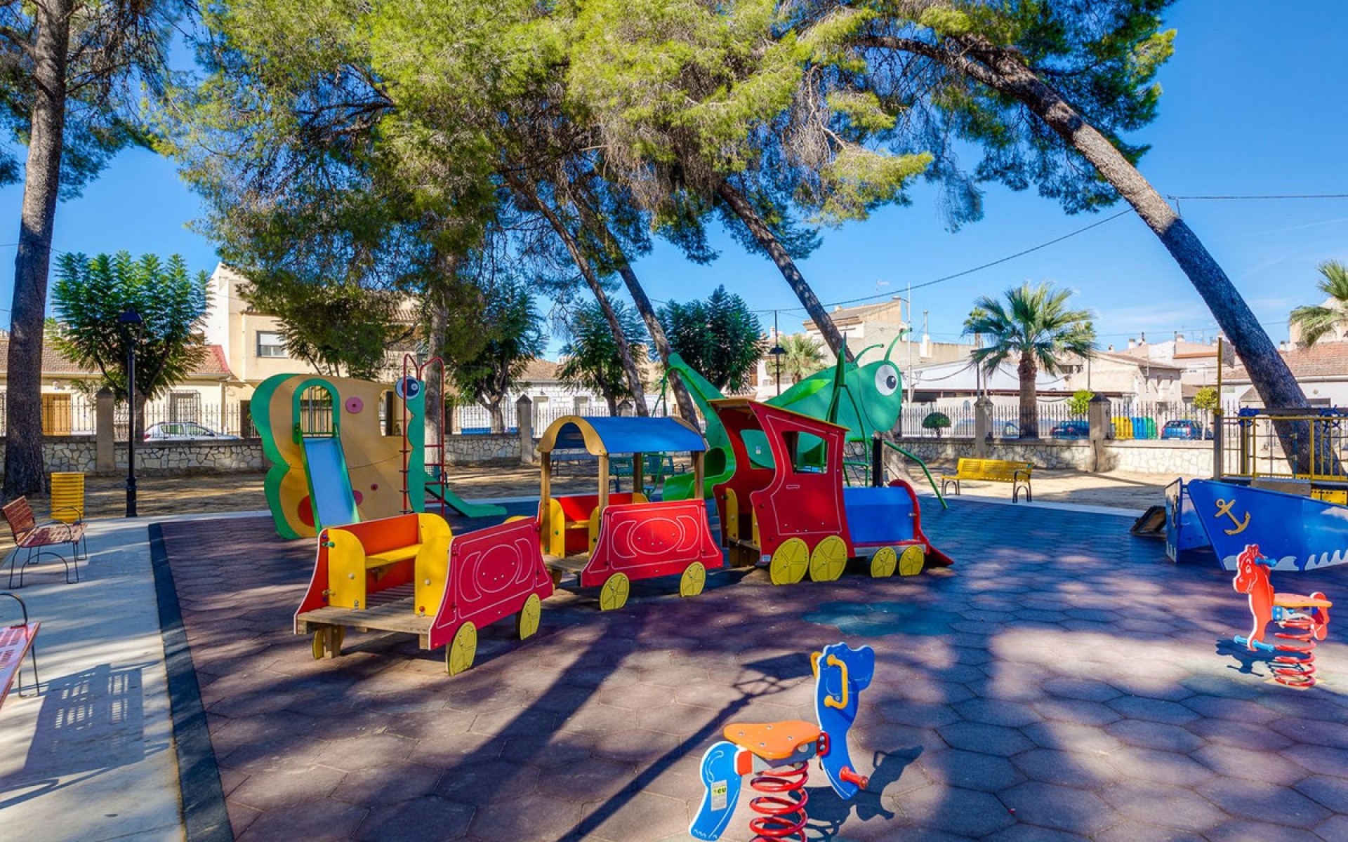 Resale - Apartment - Jacarilla