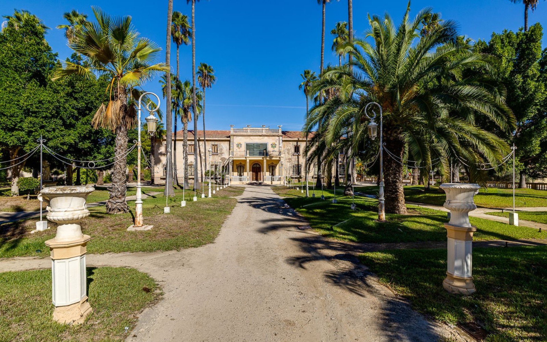 Resale - Apartment - Jacarilla