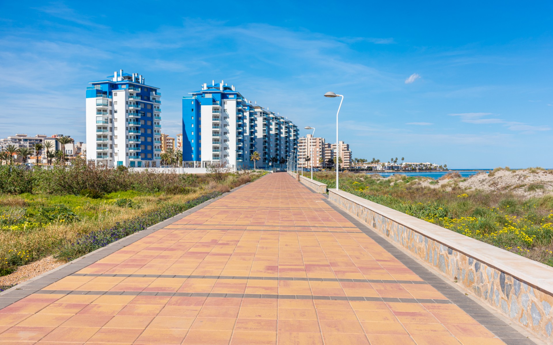 Resale - Apartment - La Manga del Mar Menor