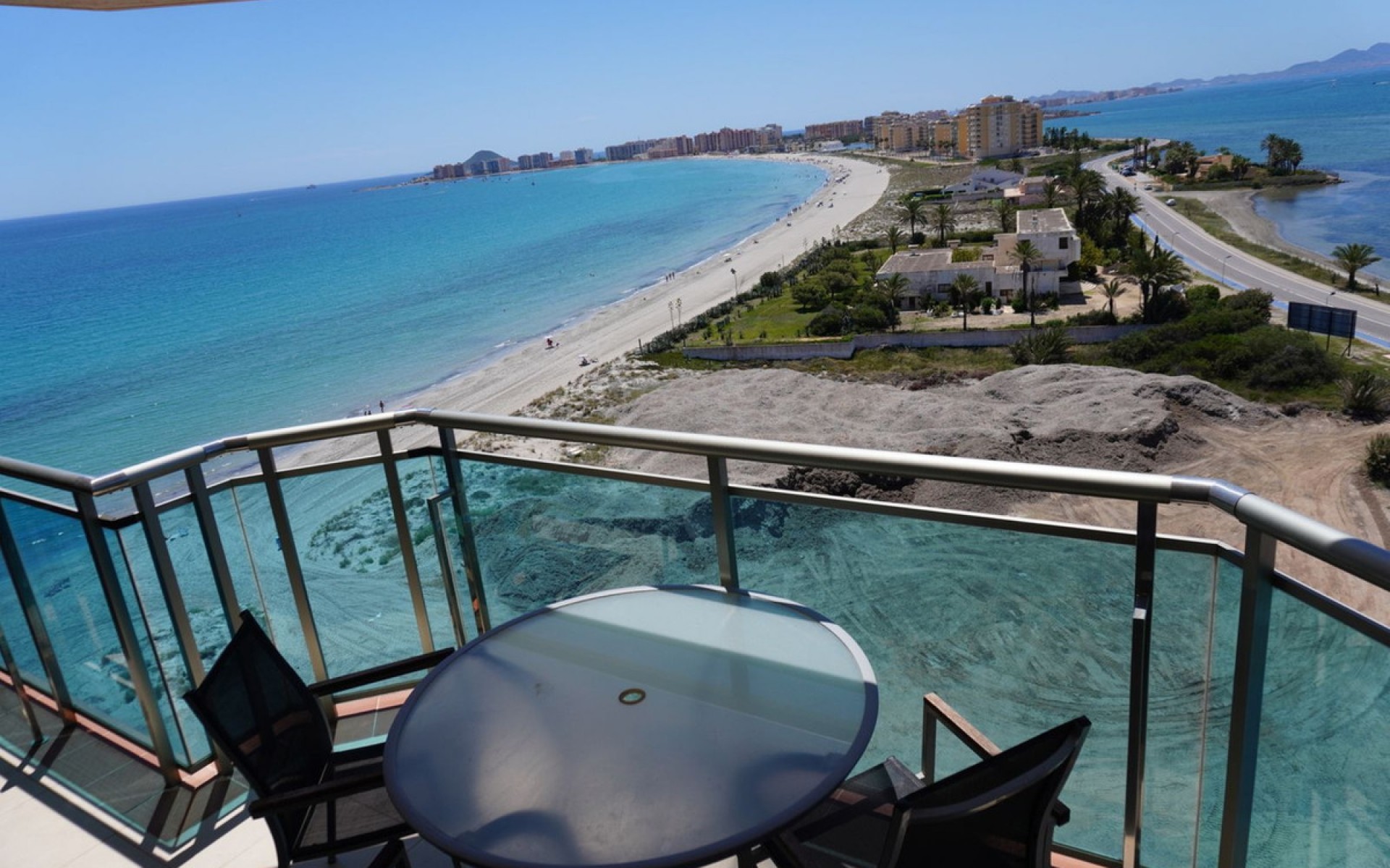 Resale - Apartment - La Manga del Mar Menor