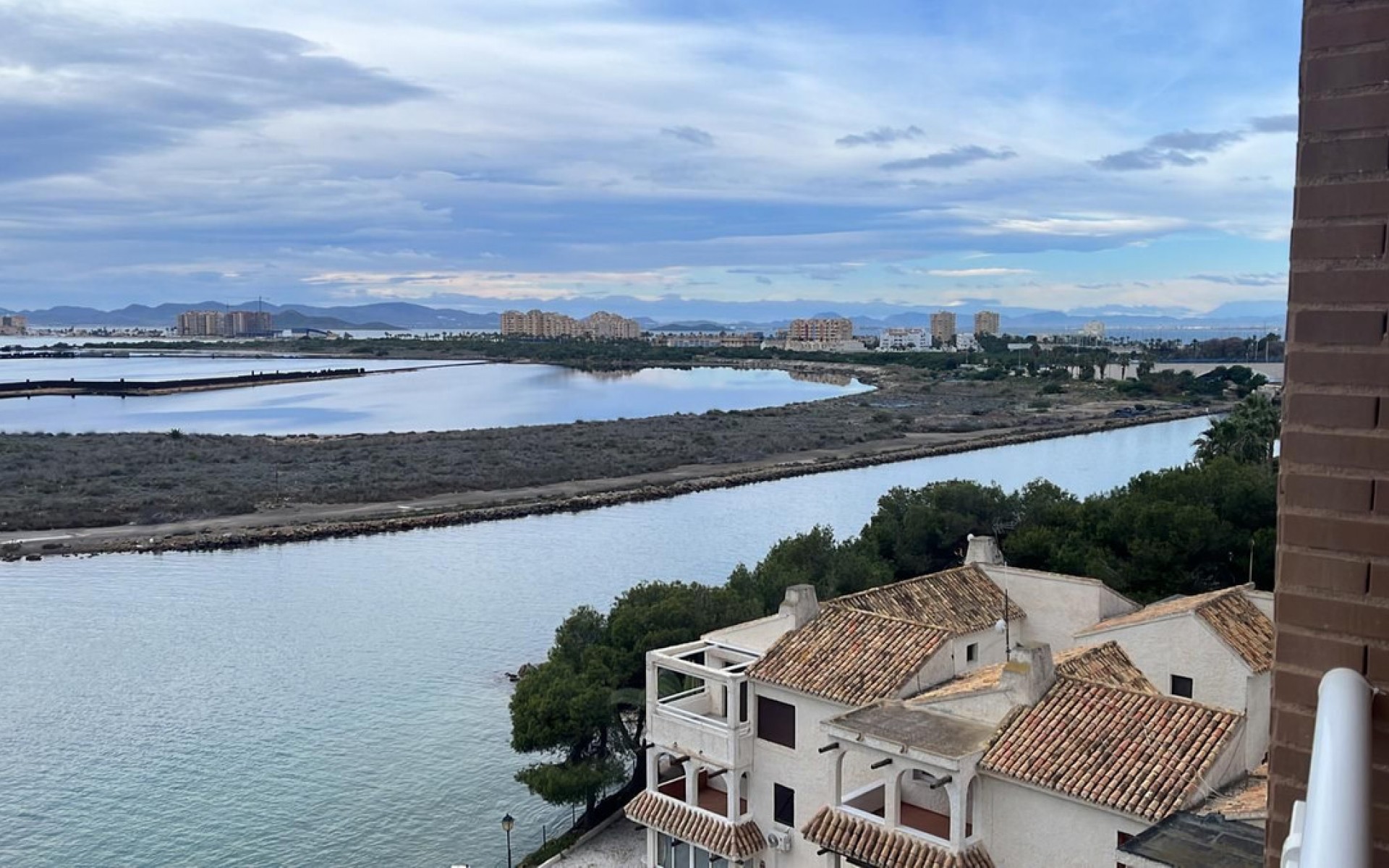 Resale - Apartment - La Manga del Mar Menor