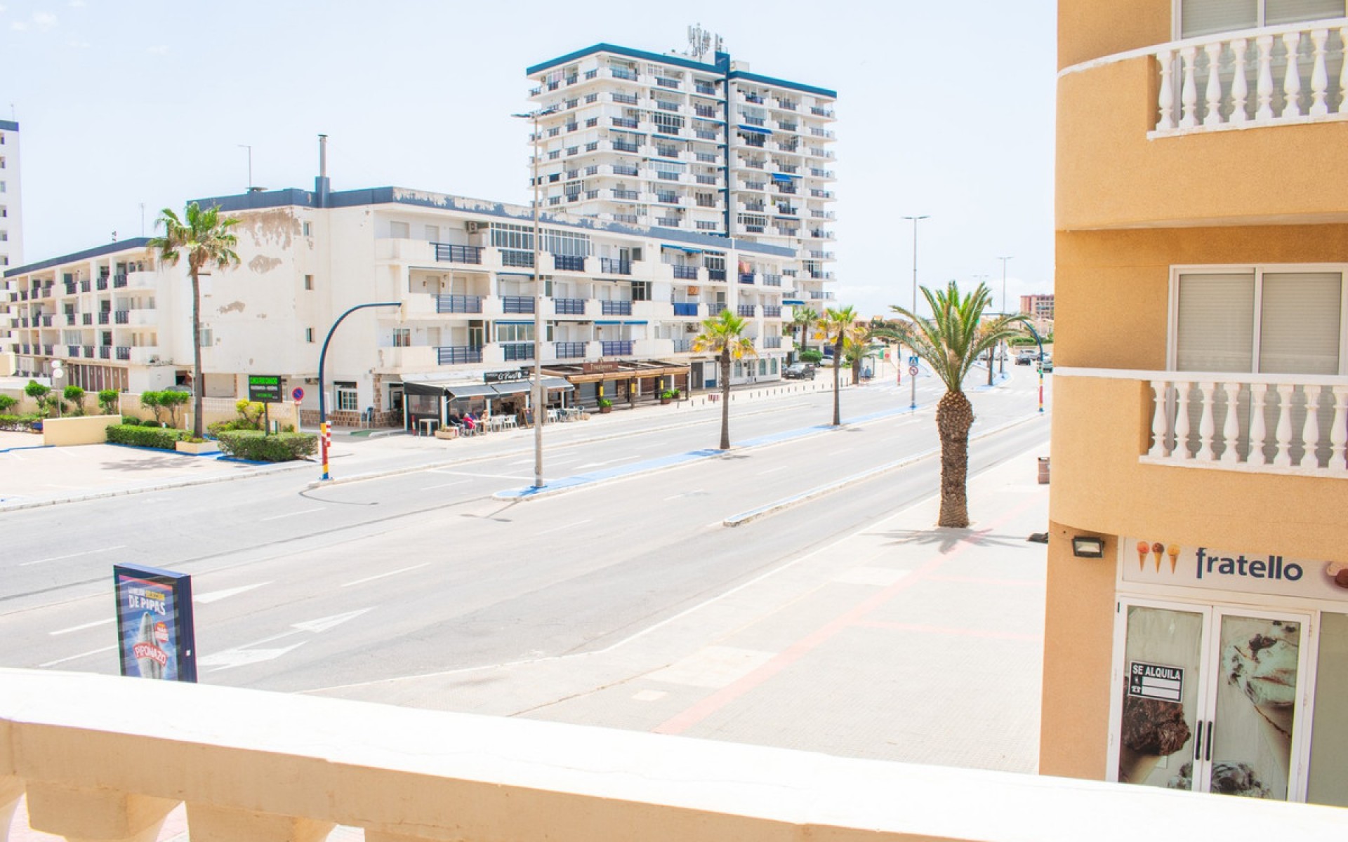 Resale - Apartment - La Manga del Mar Menor