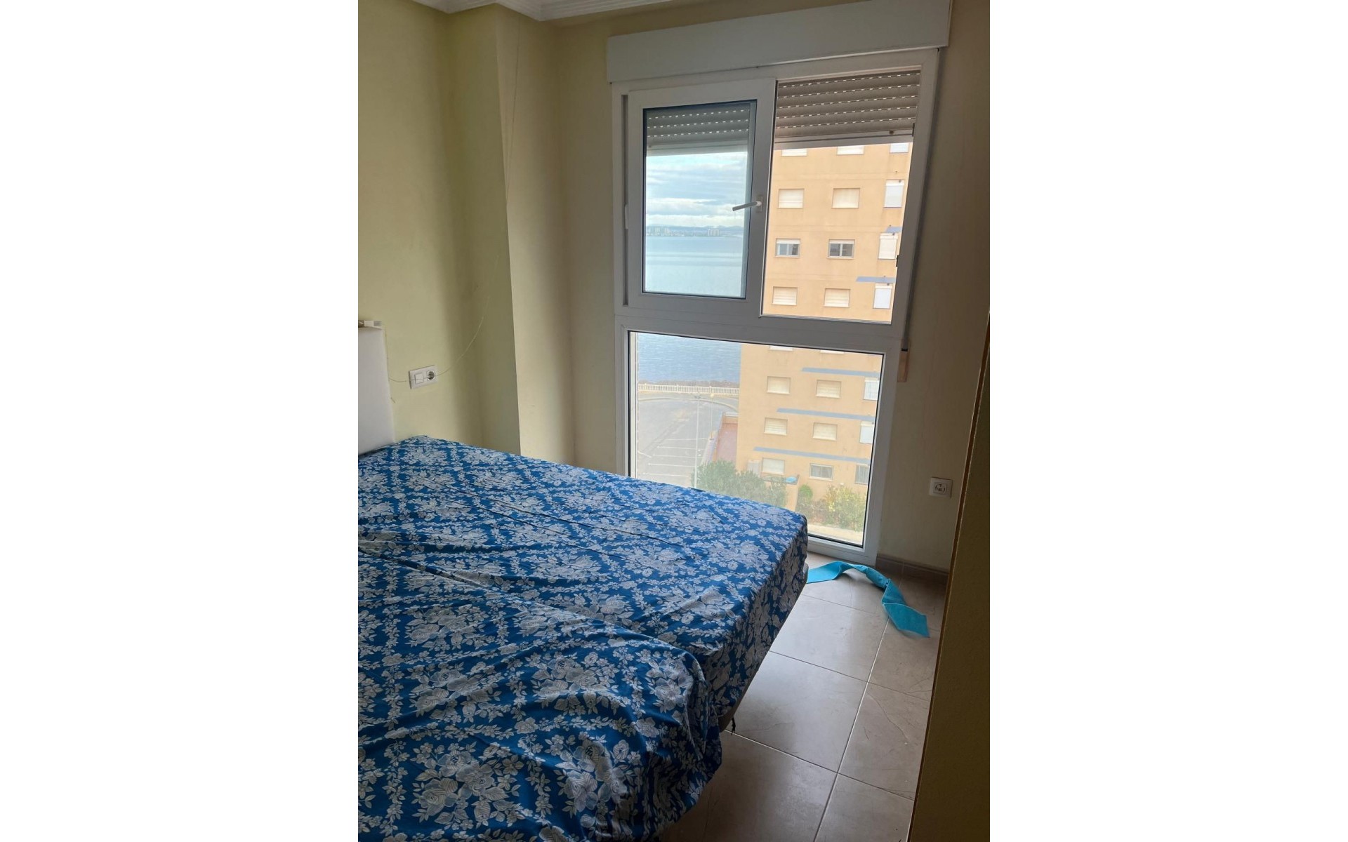 Resale - Apartment - La Manga del Mar Menor