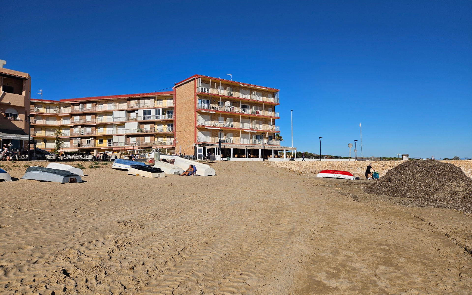 Resale - Apartment - La Mata - 1st Line to the Sea