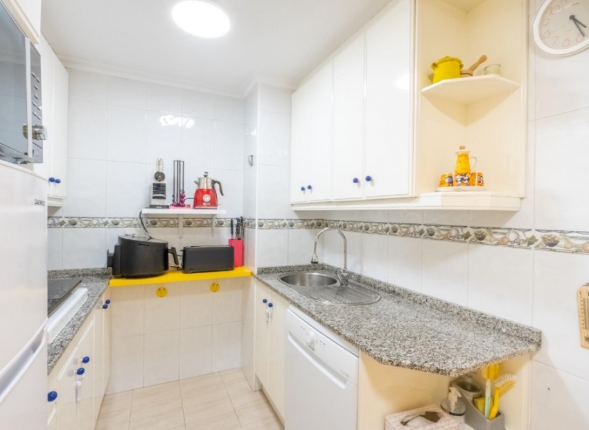 Resale - Apartment - La Mata