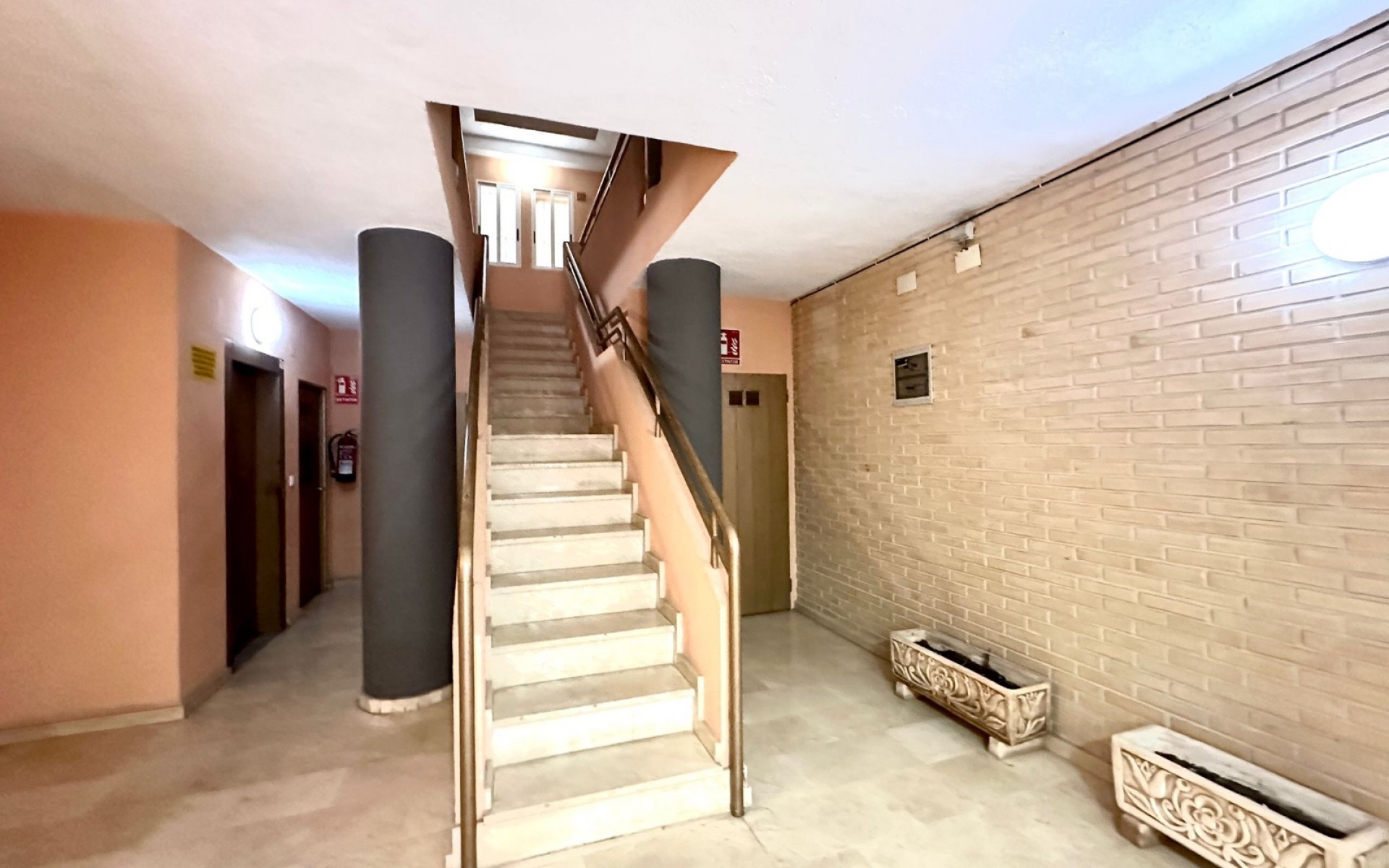 Resale - Apartment - La Mata