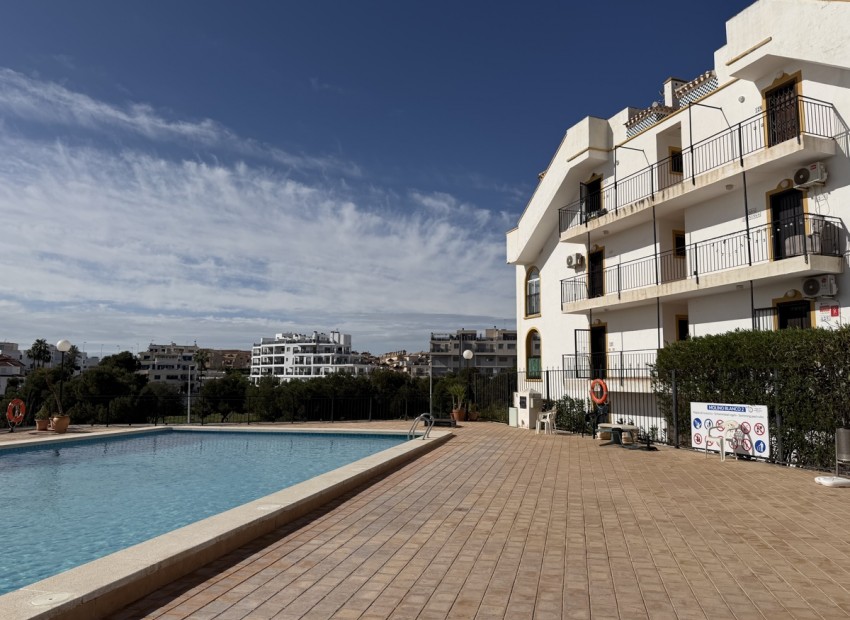 Resale - Apartment - La Zenia