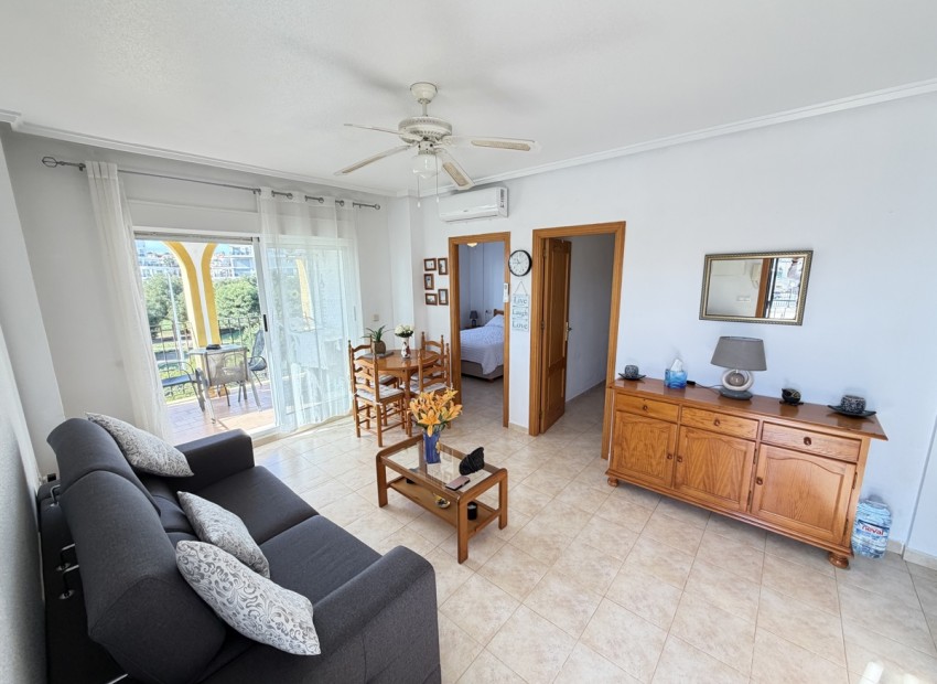 Resale - Apartment - La Zenia