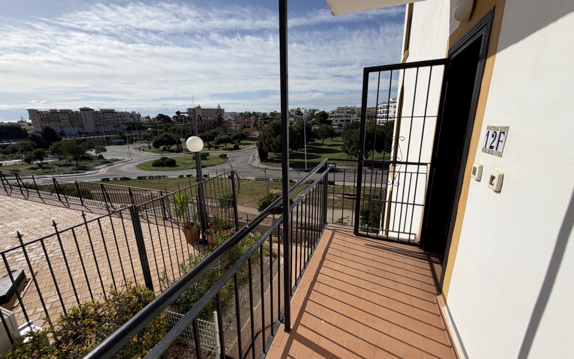 Resale - Apartment - La Zenia