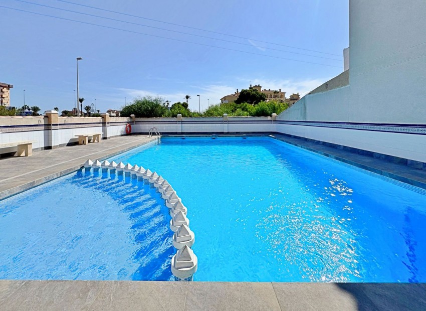 Resale - Apartment - La Zenia