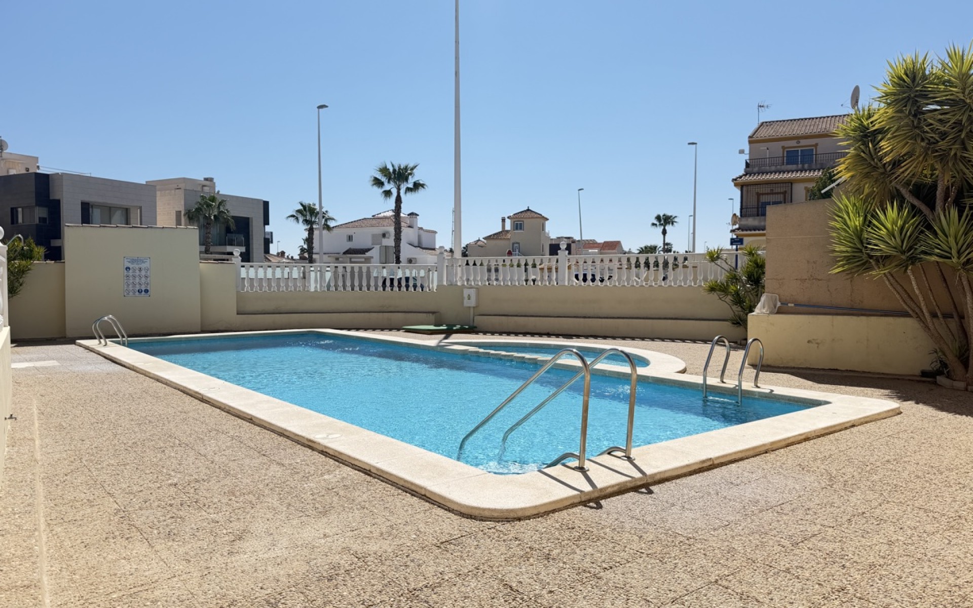 Resale - Apartment - La Zenia
