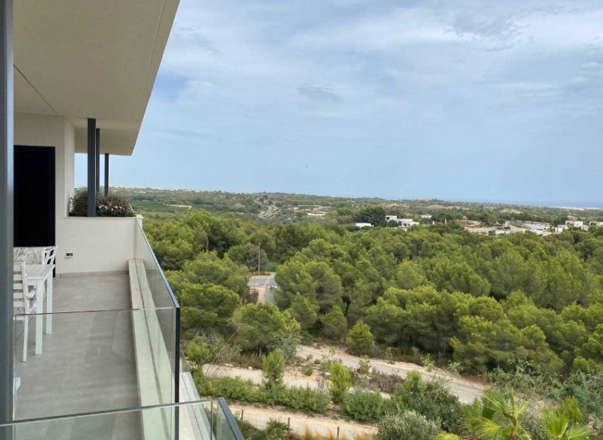 Resale - Apartment - Las Colinas - Las Colinas Golf Resort