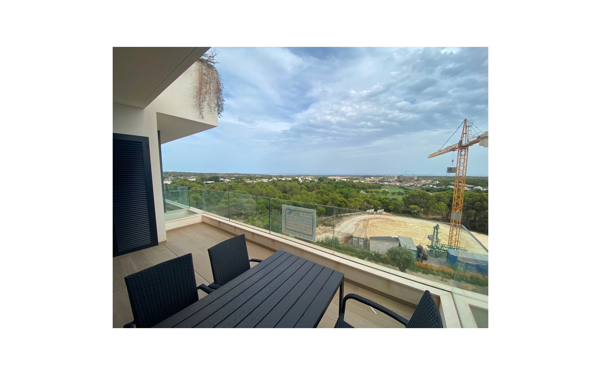 Resale - Apartment - Las Colinas - Las Colinas Golf Resort