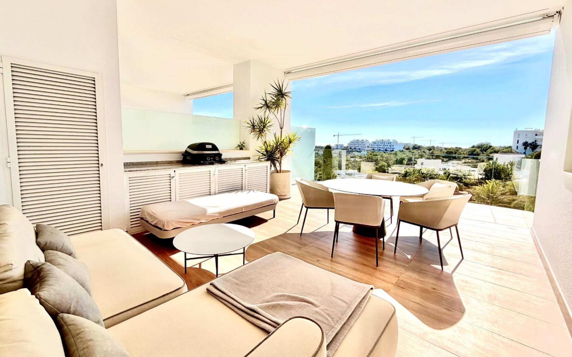 Resale - Apartment - Las Colinas - Las Colinas Golf Resort