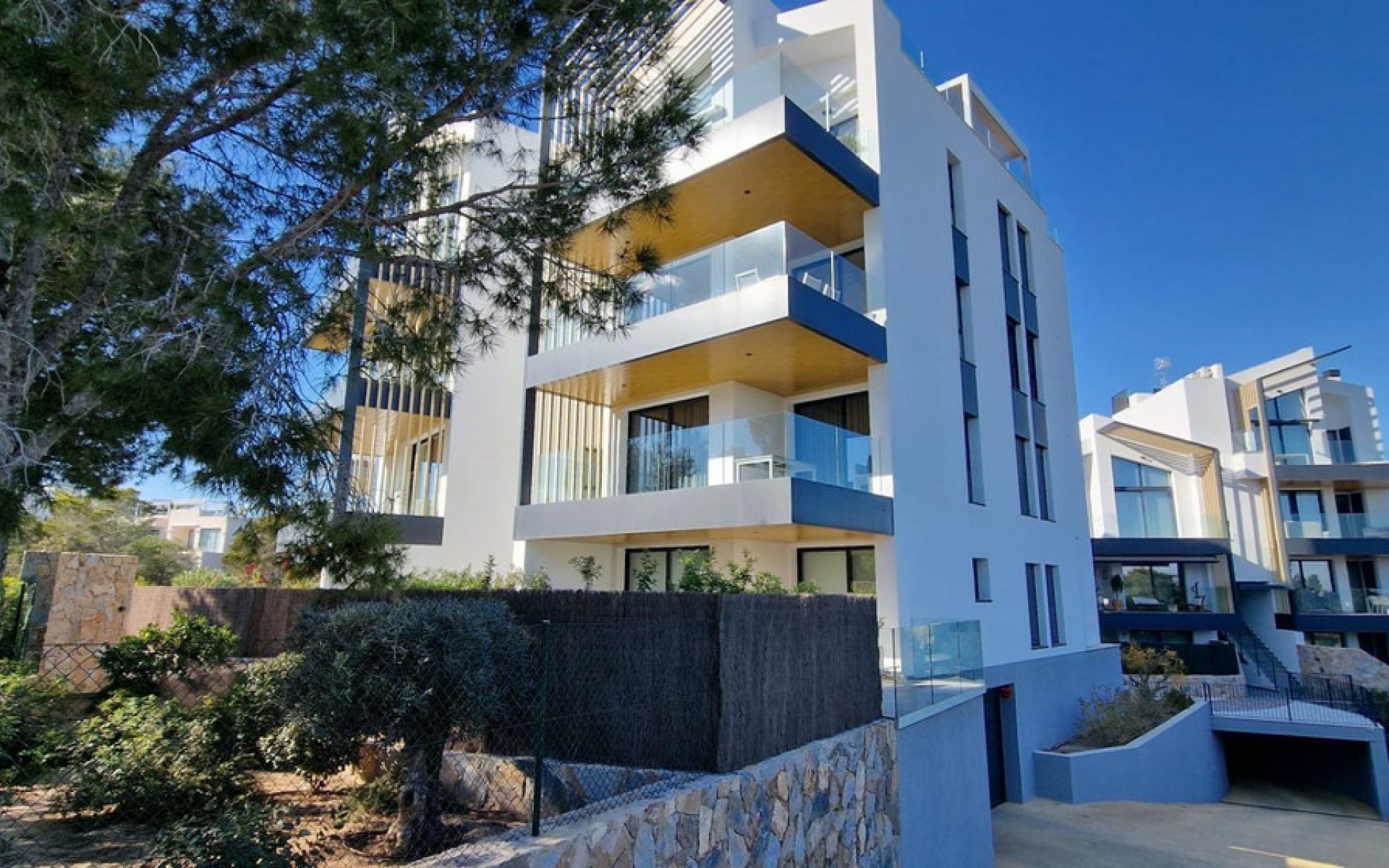 Resale - Apartment - Las Colinas - Las Colinas Golf Resort
