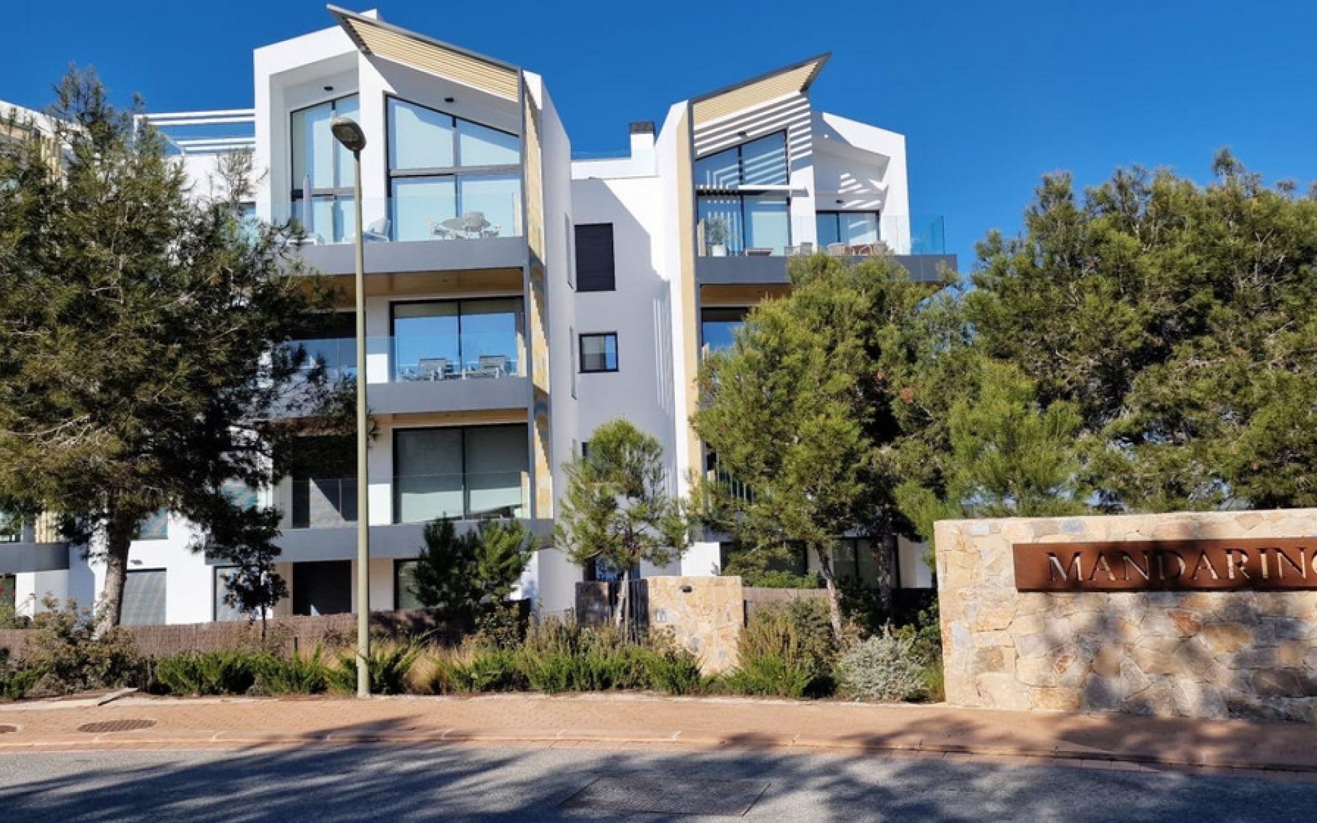 Resale - Apartment - Las Colinas - Las Colinas Golf Resort