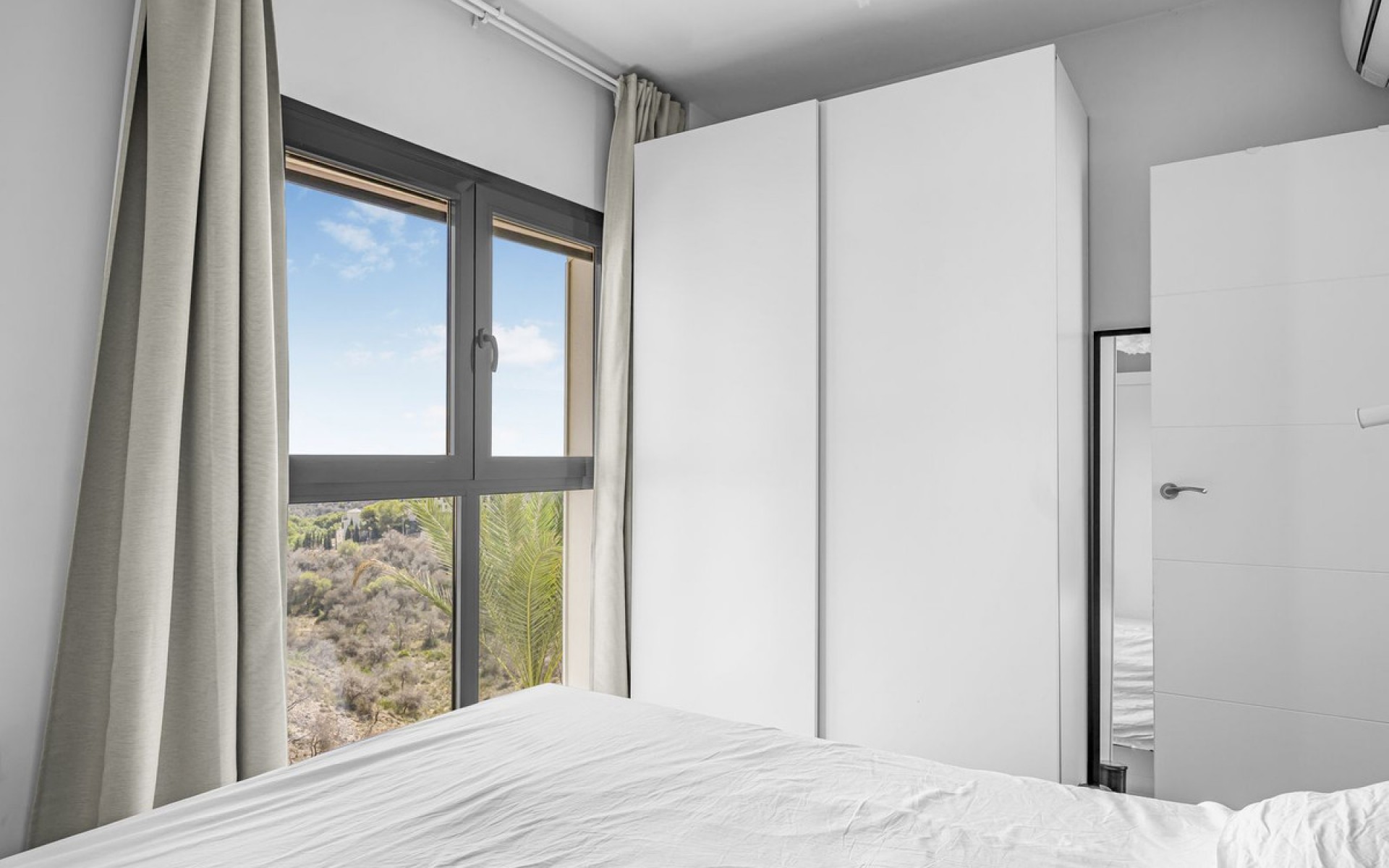 Resale - Apartment - Las Ramblas