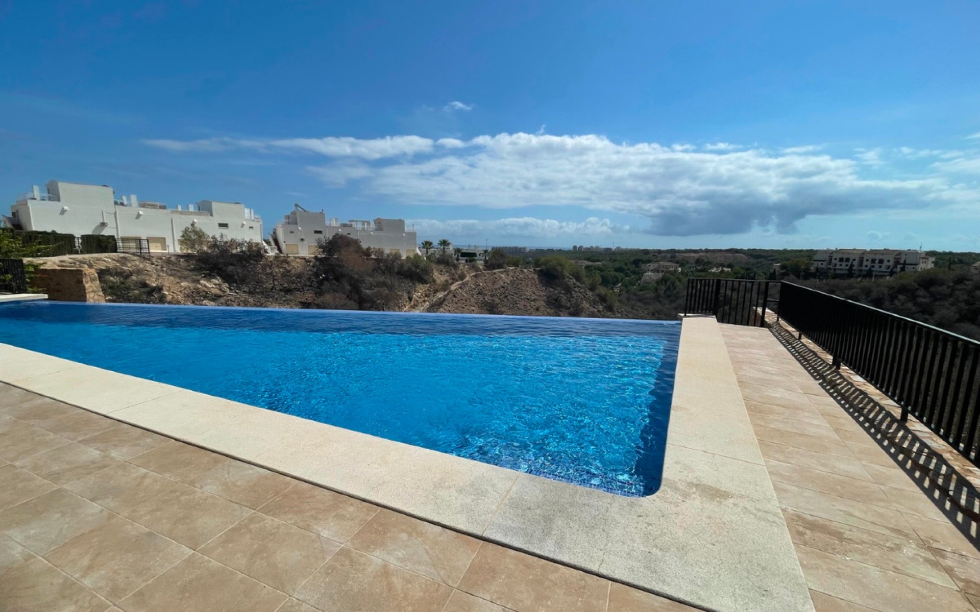 Resale - Apartment - Las Ramblas