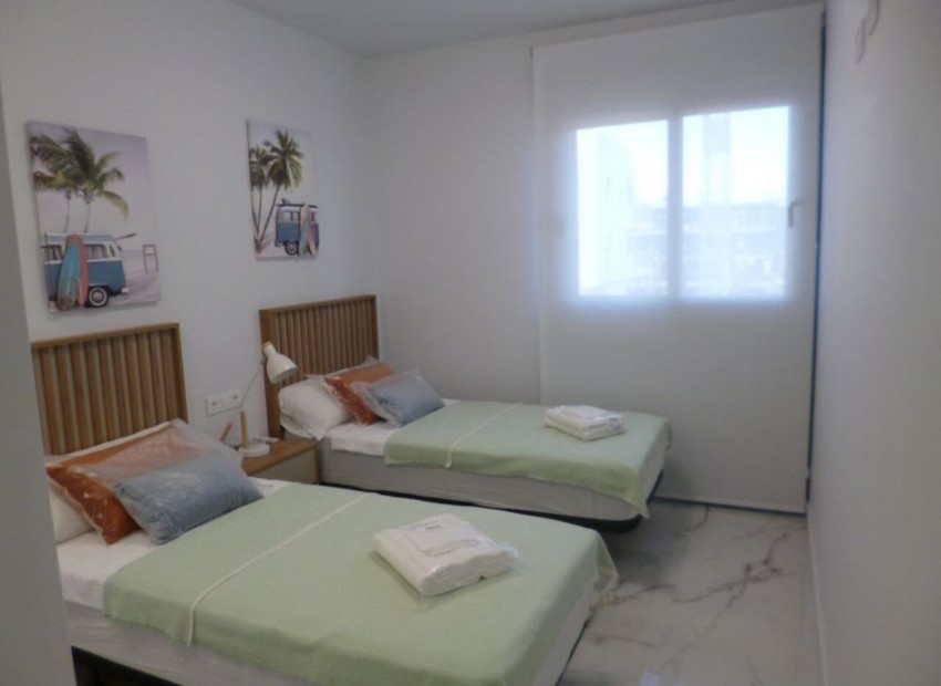 Resale - Apartment - Los Altos