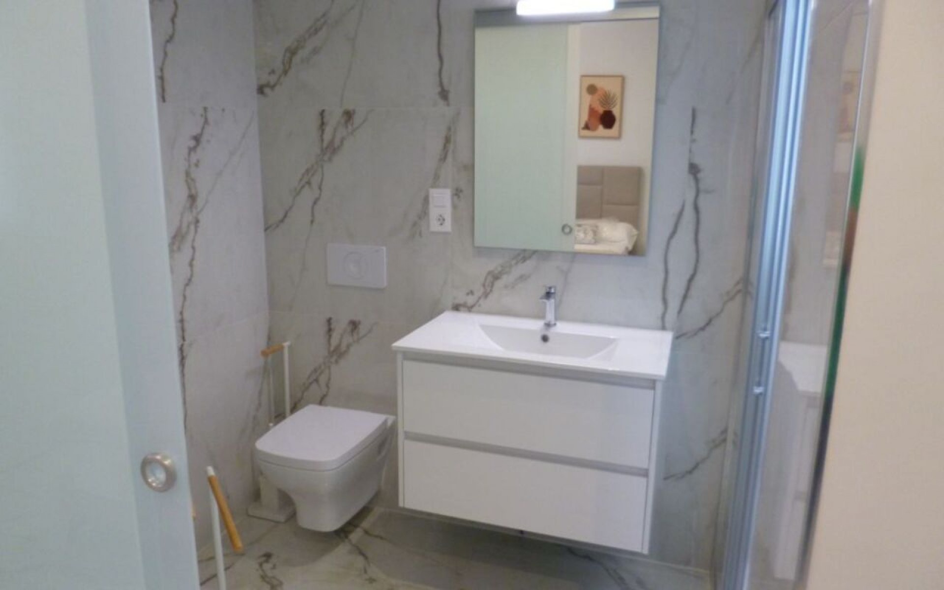 Resale - Apartment - Los Altos