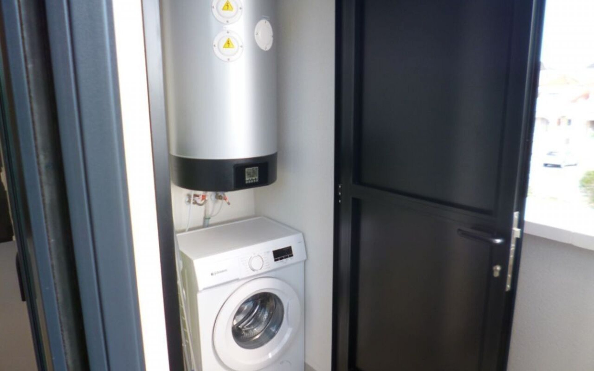 Resale - Apartment - Los Altos