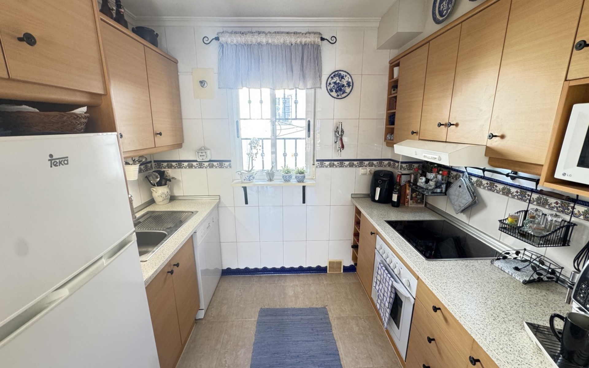 Resale - Apartment - Los Altos