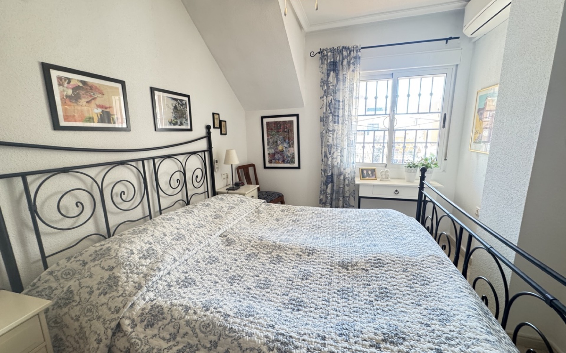 Resale - Apartment - Los Altos